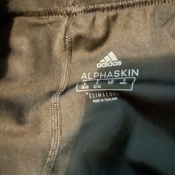 Two or of adidas legging like new size youth large - Picture 3 of 4